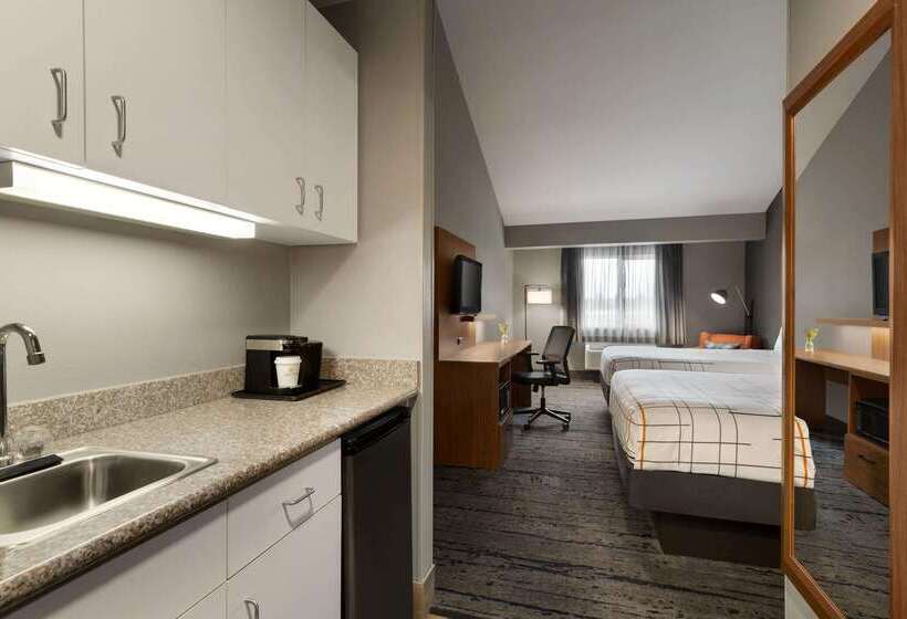 فندق La Quinta By Wyndham Salem Or