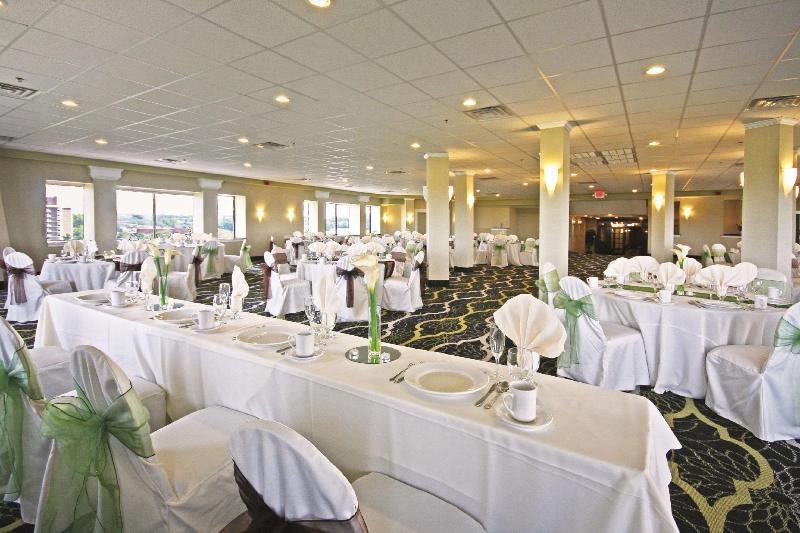 هتل La Quinta By Wyndham Springfield