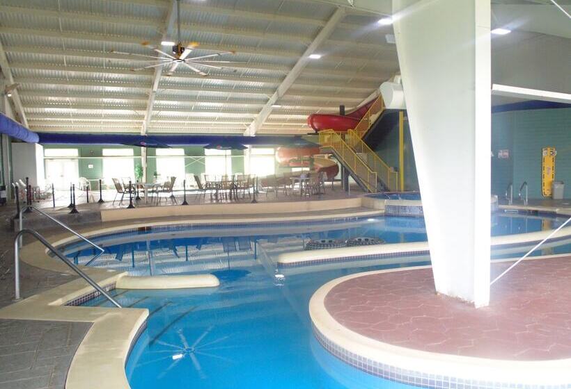 فندق Lakeside Resort & Conference Center