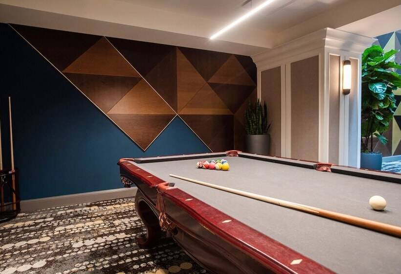 Magnolia Hotel Denver, A Tribute Portfolio