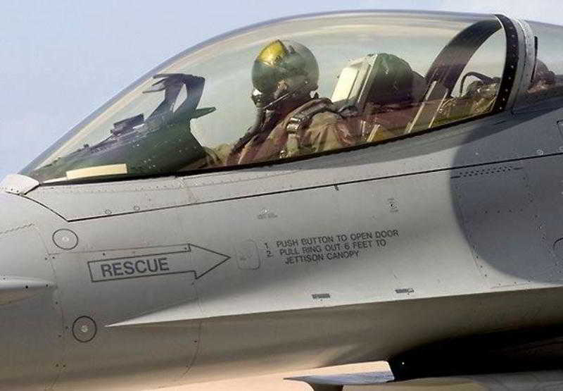 בית מלון כפרי Marriott Riverside At The Convention Center