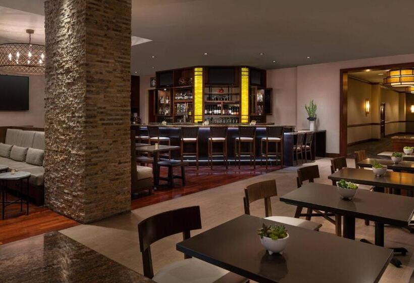 酒店 Marriott Riverside At The Convention Center