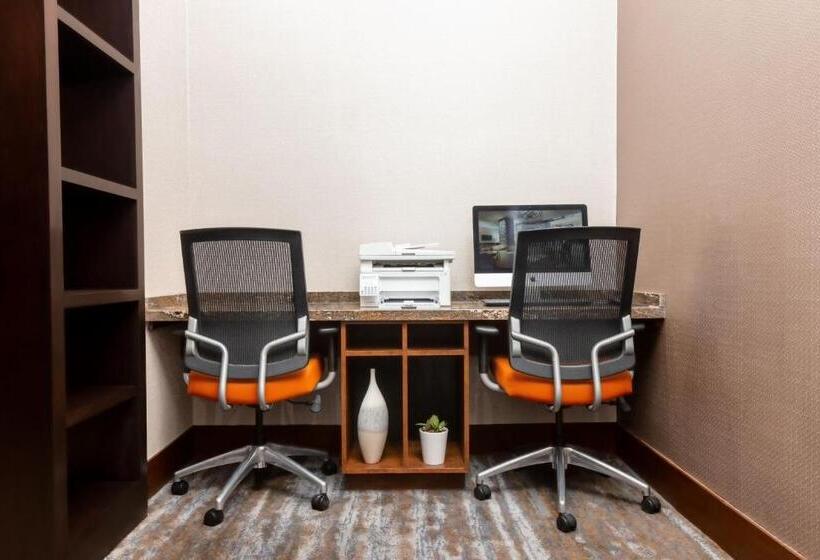 בית מלון כפרי Marriott Riverside At The Convention Center