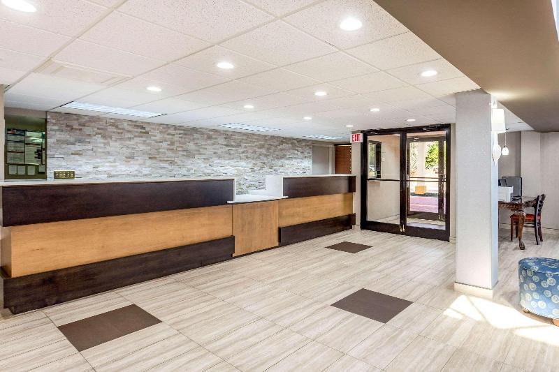 فندق Quality Inn At The Park