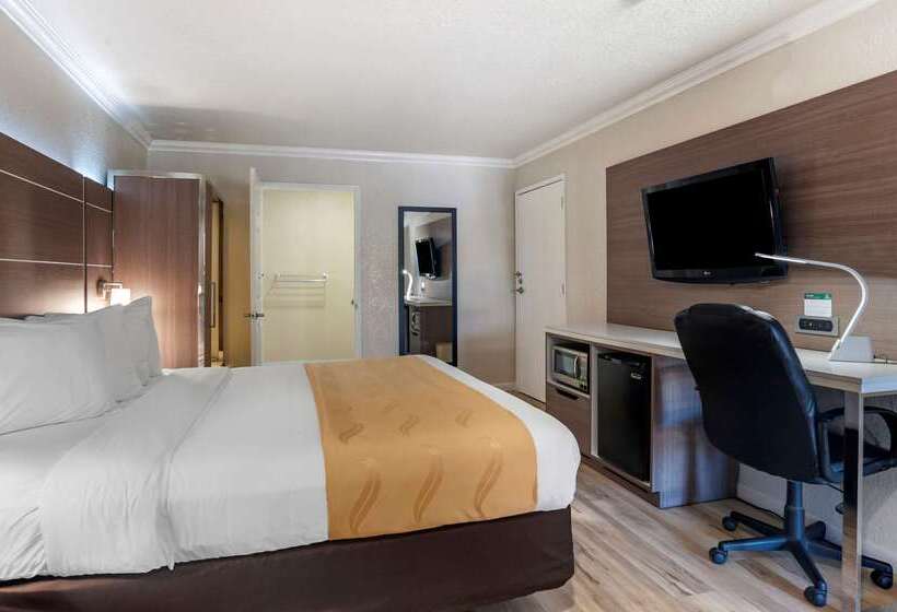 בית מלון כפרי Quality Inn Blythe I10