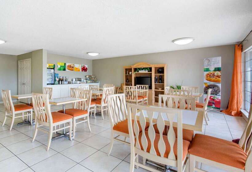 ホテル Quality Inn Clute Freeport