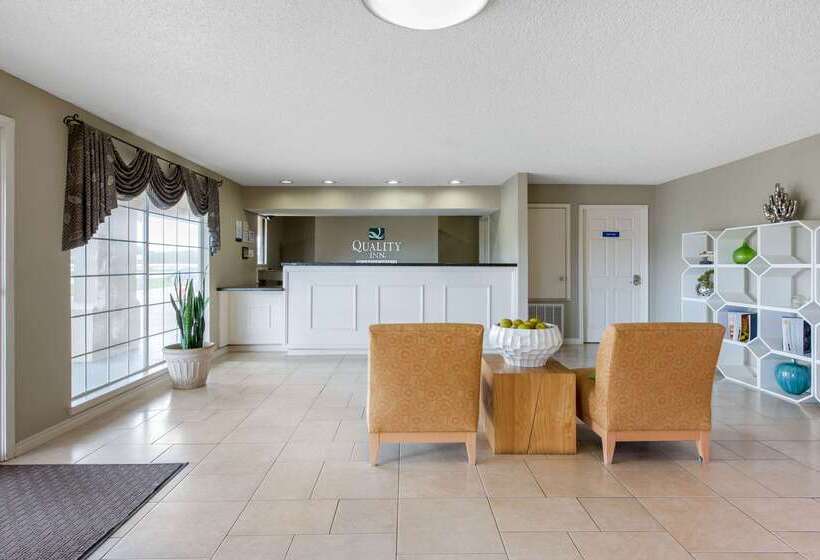 ホテル Quality Inn Clute Freeport