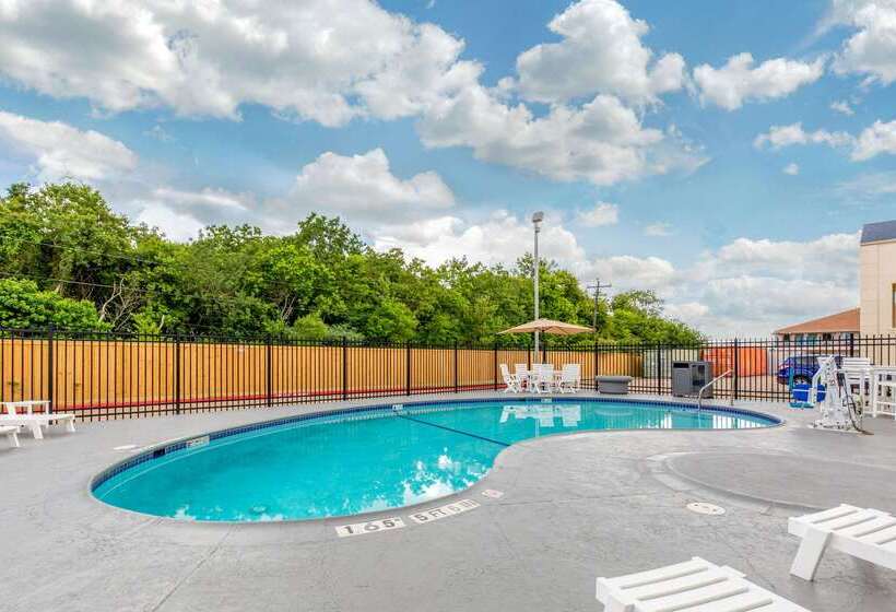 ホテル Quality Inn Clute Freeport