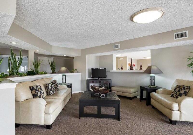 ホテル Quality Inn Clute Freeport