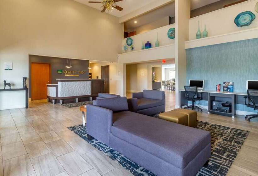 فندق Quality Inn