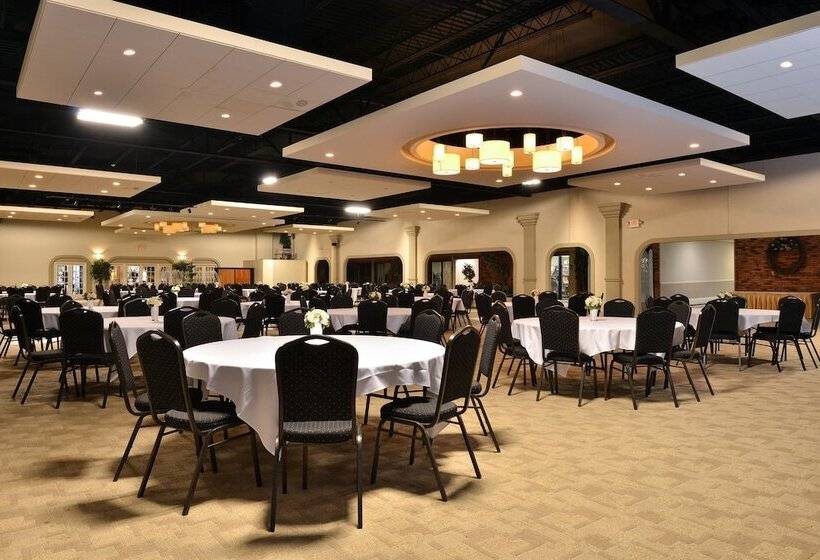 فندق Quality Inn Festus