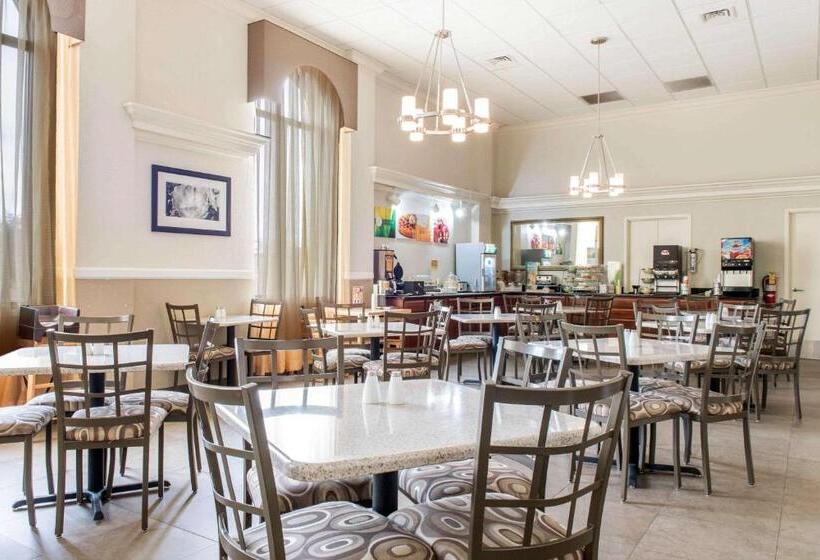 فندق Quality Inn Festus