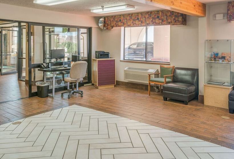 Отель Quality Inn Kanab National Park Area