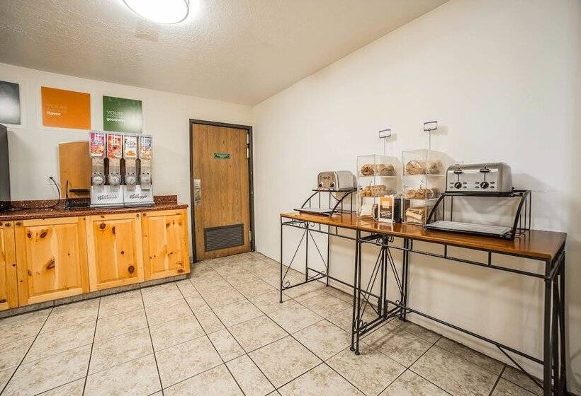 Отель Quality Inn Kanab National Park Area