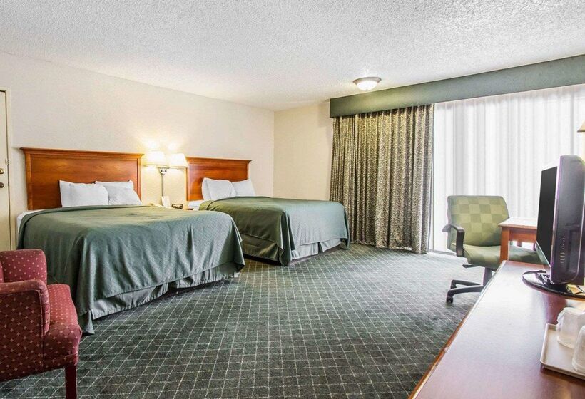 هتل Quality Inn Near Downtown Tucson