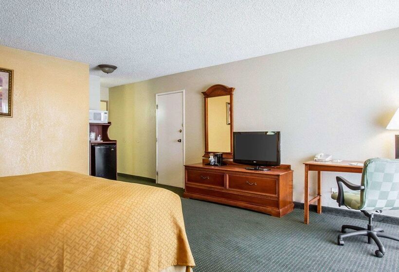 هتل Quality Inn Near Downtown Tucson