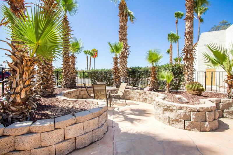 هتل Quality Inn Near Downtown Tucson