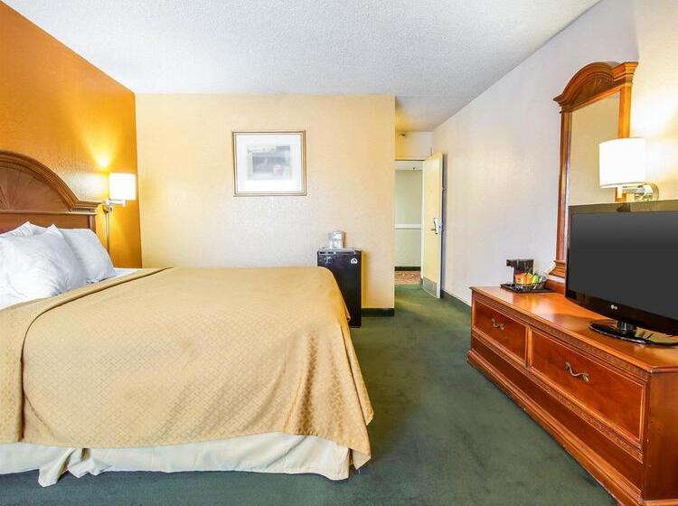 هتل Quality Inn Near Downtown Tucson