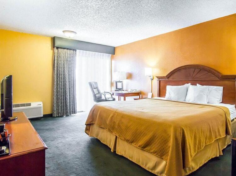 هتل Quality Inn Near Downtown Tucson