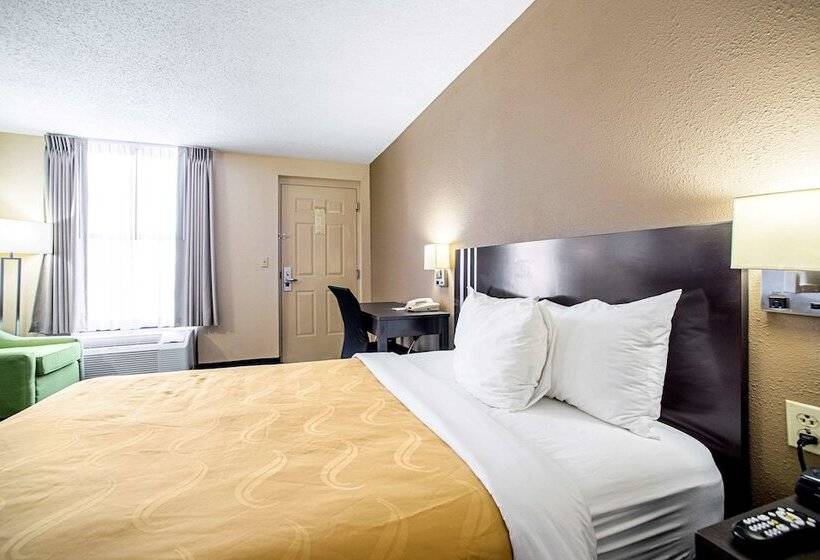 בית מלון כפרי Quality Inn Near Six Flags St. Louis