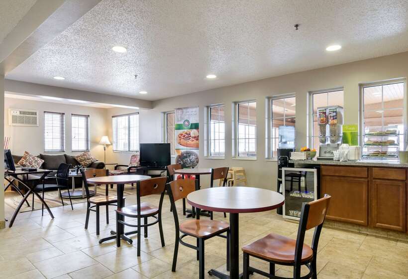 호텔 Quality Inn Osceola