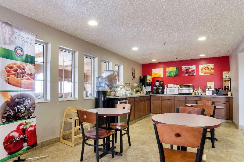 호텔 Quality Inn Osceola