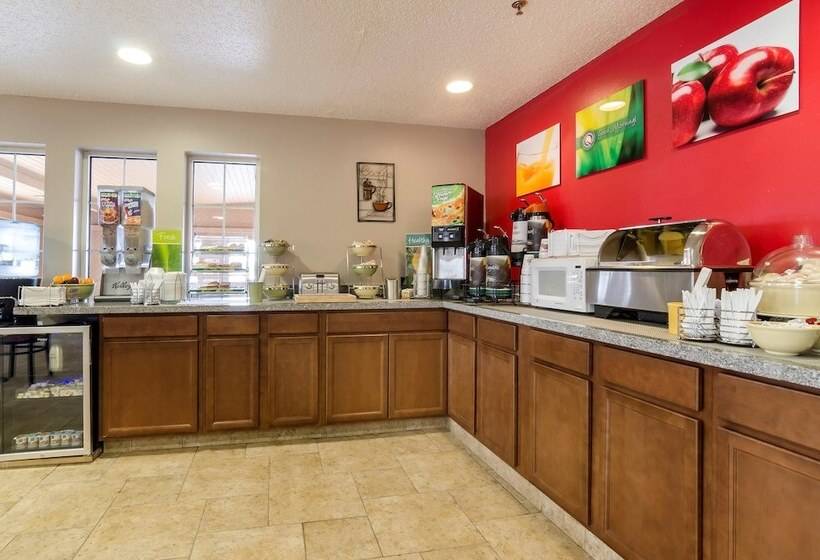 호텔 Quality Inn Osceola