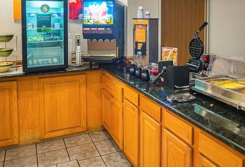 Отель Quality Inn Near Monument Health Rapid City Hospital