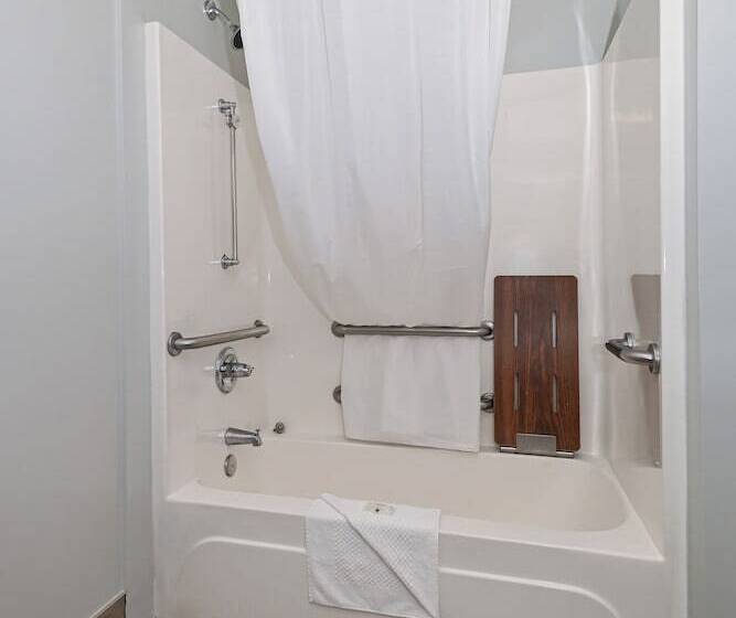 ホテル Quality Inn & Suites Matthews   Charlotte