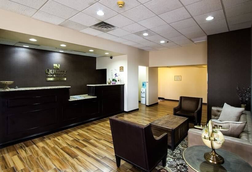 酒店 Quality Inn & Suites Moline Quad Cities