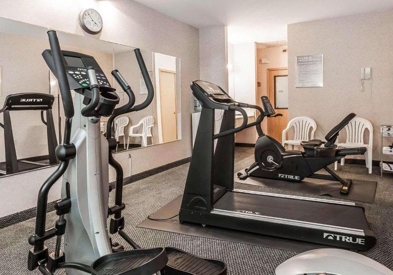 בית מלון כפרי Quality Inn Tulalip  Marysville