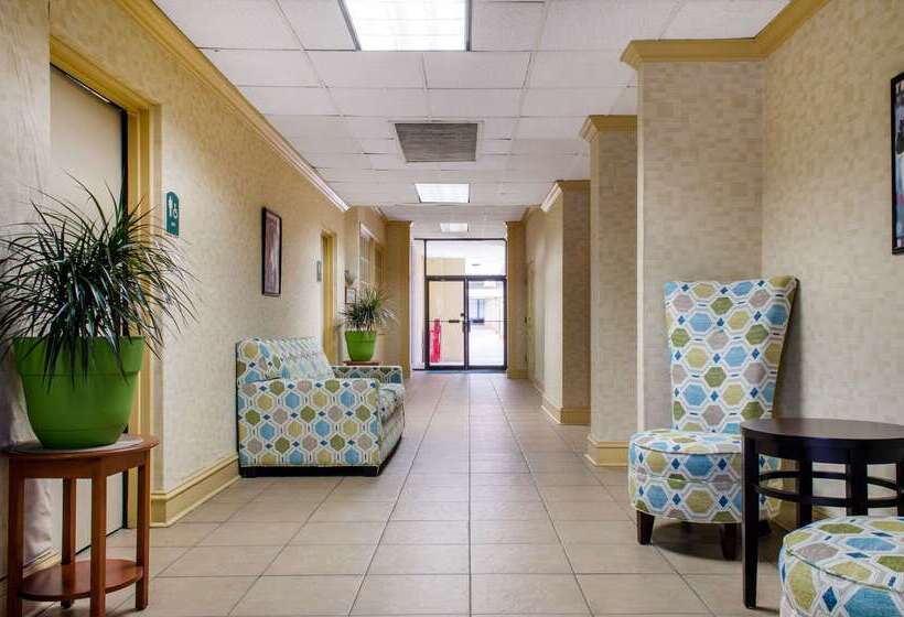 فندق Quality Inn University Area