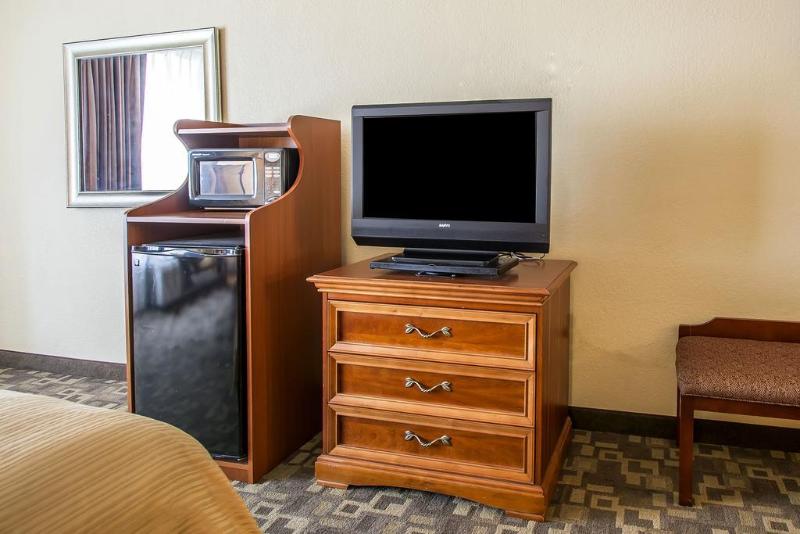 فندق Quality Inn University Area