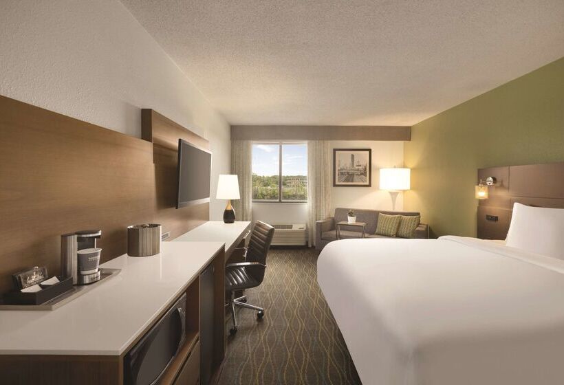 Radisson Hotel Grand Rapids Riverfront