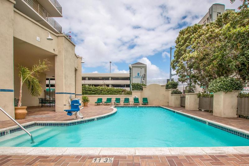 ホテル Ramada By Wyndham San Diego National City