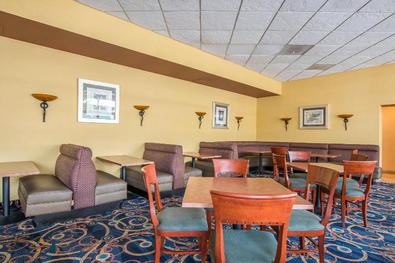 ホテル Ramada By Wyndham San Diego National City