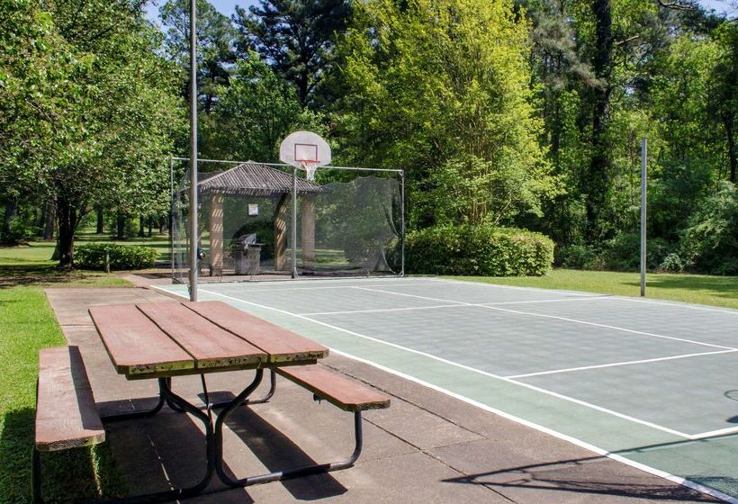 هتل Ramada By Wyndham Shreveport Airport