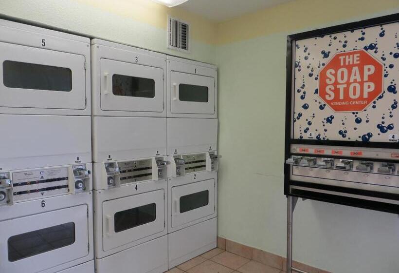 Seralago Hotel & Suites Main Gate East