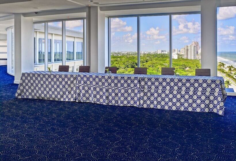 בית מלון כפרי Sonesta Fort Lauderdale Beach