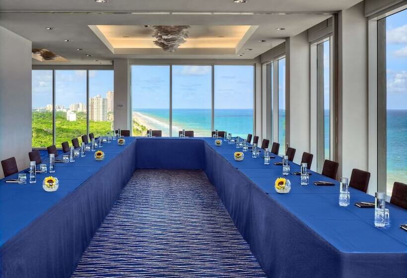 בית מלון כפרי Sonesta Fort Lauderdale Beach