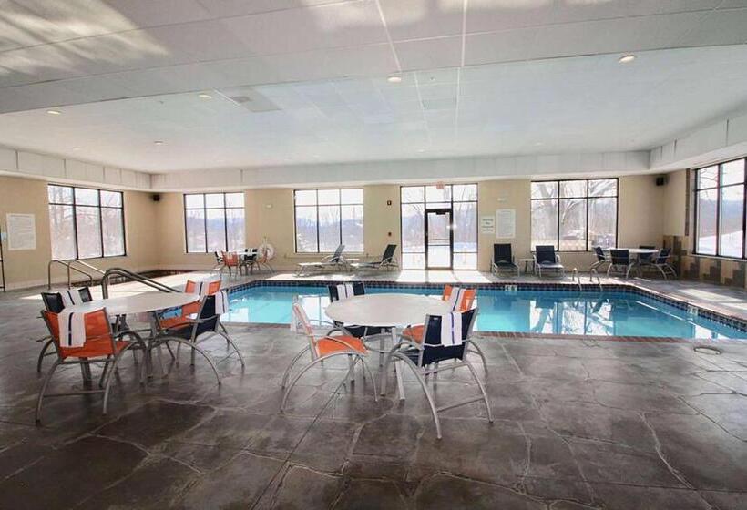 هتل Stay Suites Formerly Known As Days Inn & Suites By Wyndham La Crosse Onalaska