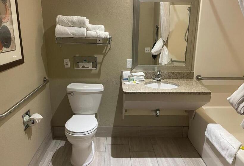 فندق Stay Suites Formerly Known As Days Inn & Suites By Wyndham La Crosse Onalaska