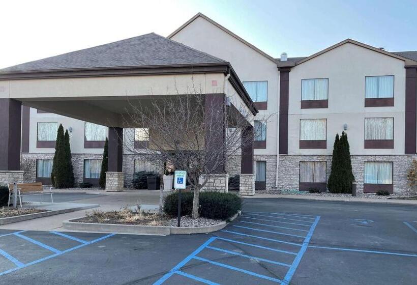 فندق Stay Suites Formerly Known As Days Inn & Suites By Wyndham La Crosse Onalaska