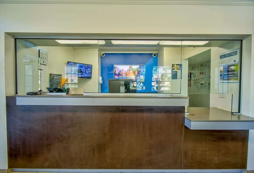 酒店 Studio 6phoenix, Az  Deer Valley