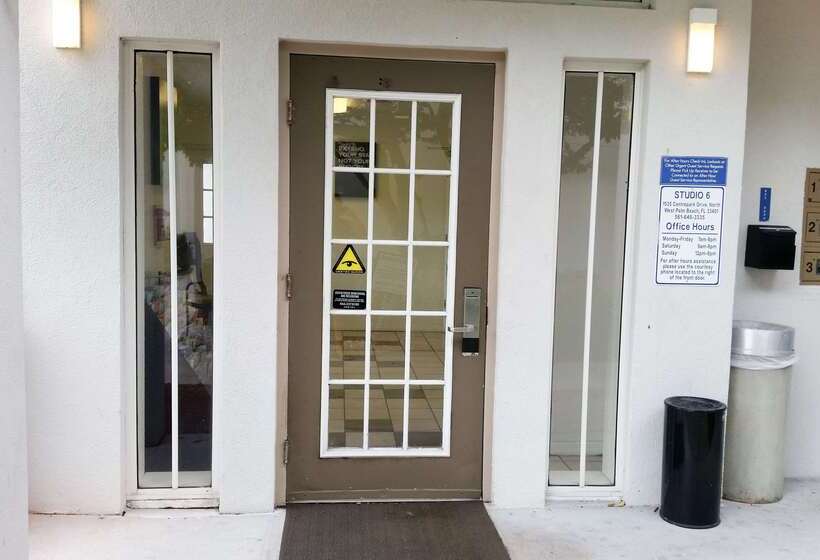 ホテル Studio 6west Palm Beach, Fl