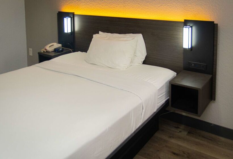 Отель Studio 6west Palm Beach, Fl