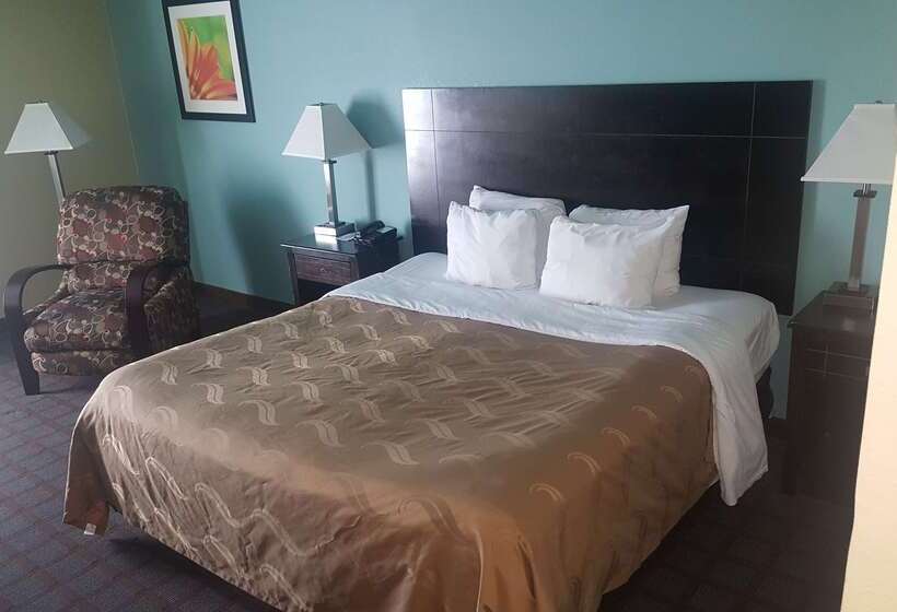 Surestay Plus Hotel By Best Western Blue Springs