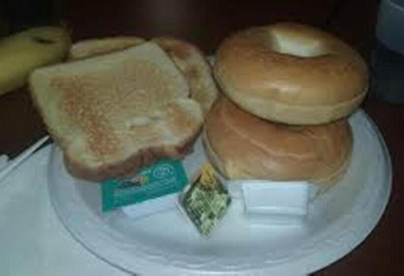 Surestay Plus Hotel By Best Western Blue Springs