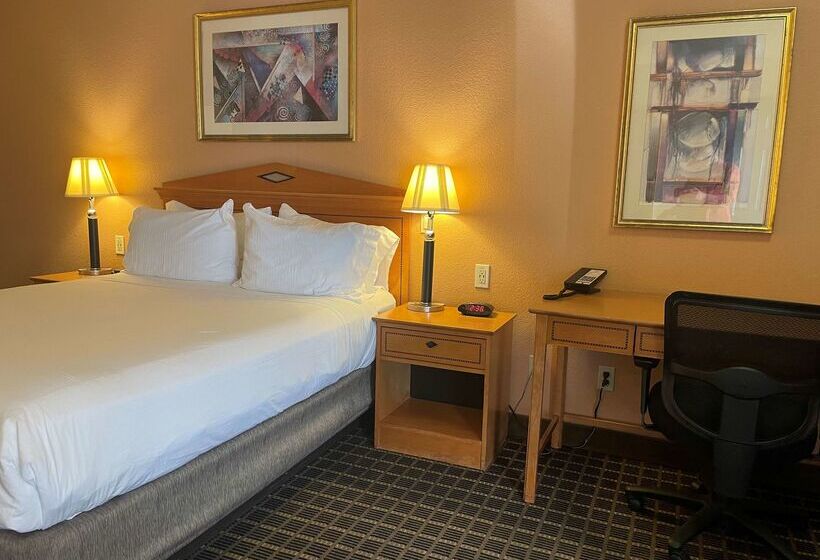 Surestayplus Hotel By Best Western San Jose Central City