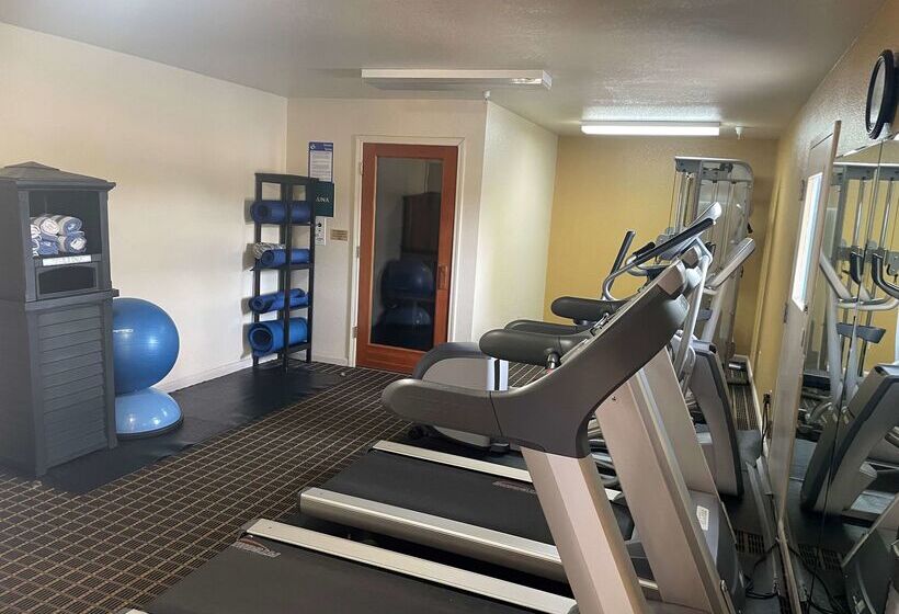 Surestayplus Hotel By Best Western San Jose Central City